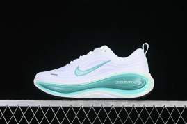 Picture of Nike Vomero Plus _SKUfw21169677177496707fw